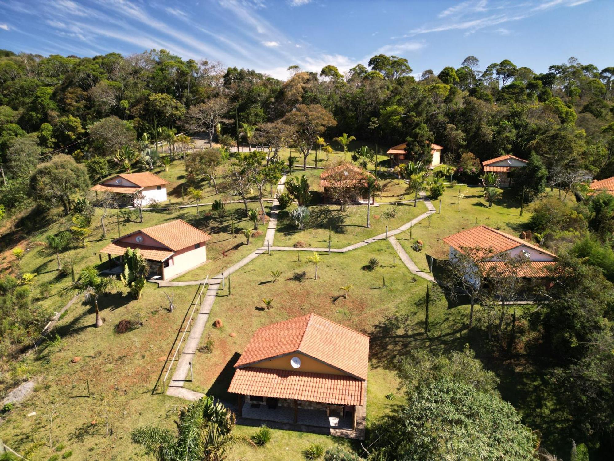 Hotel Alpha Ville Chales Conceição da Ibitipoca Eksteriør billede