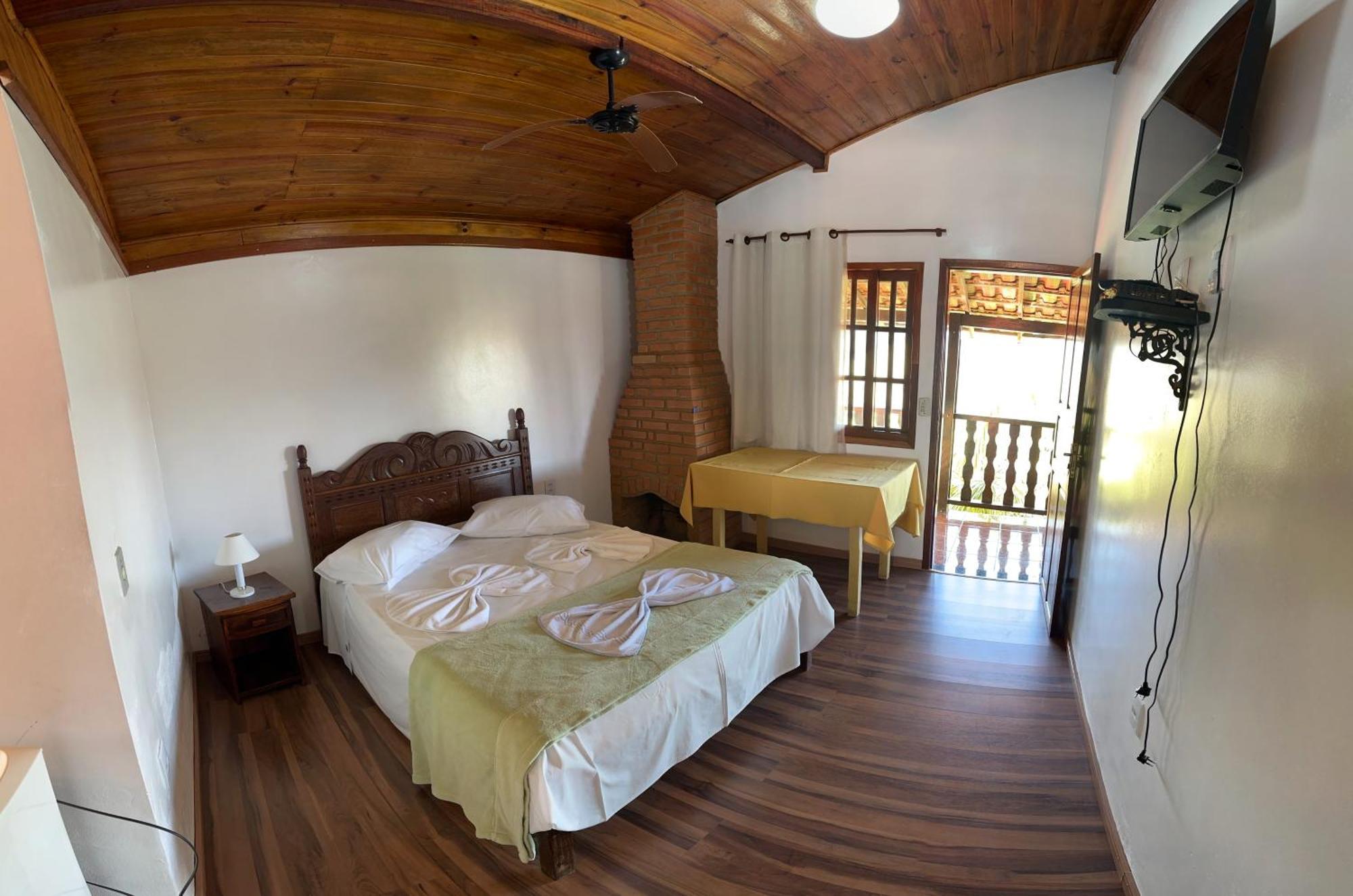 Hotel Alpha Ville Chales Conceição da Ibitipoca Eksteriør billede