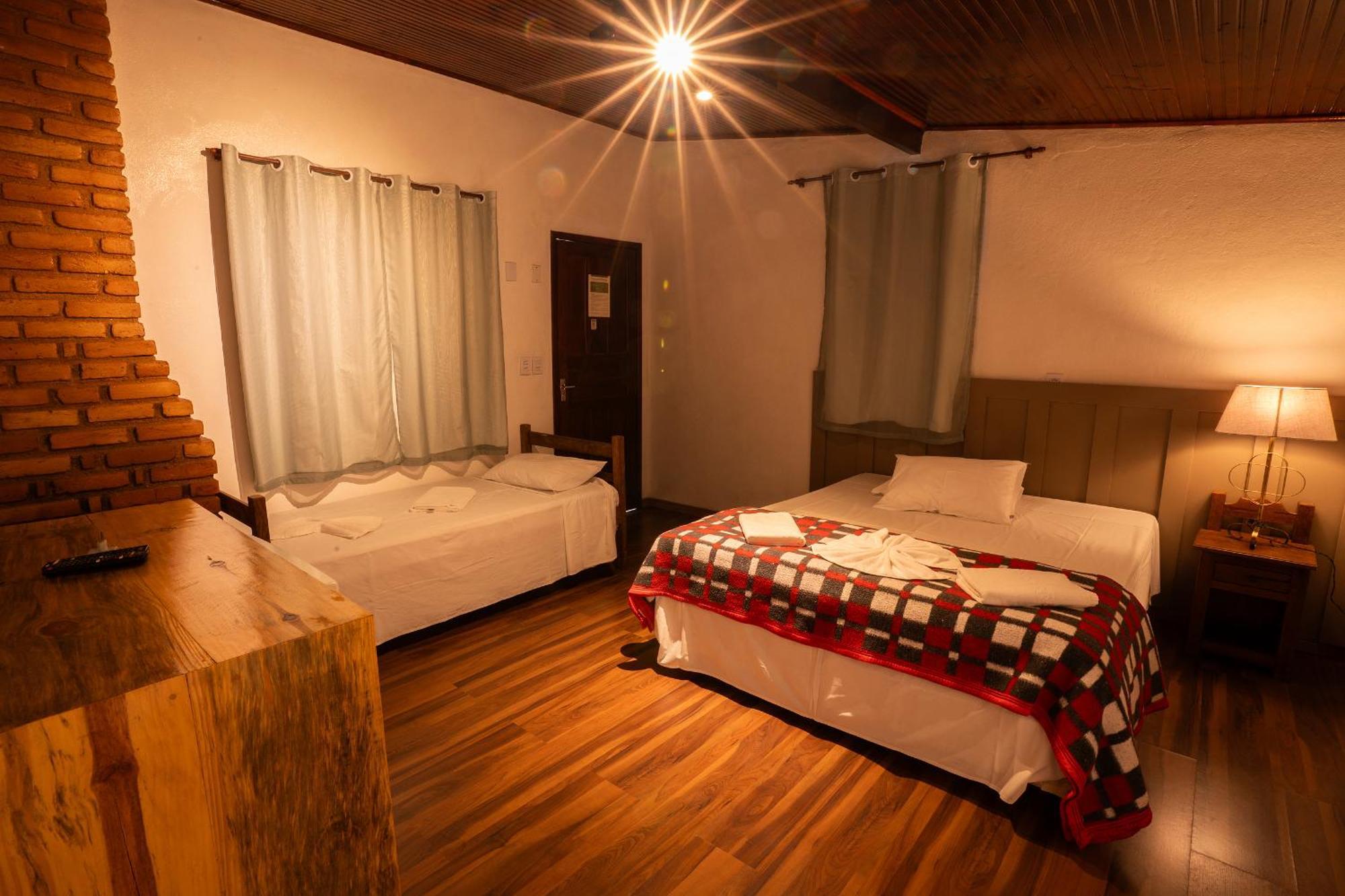 Hotel Alpha Ville Chales Conceição da Ibitipoca Eksteriør billede