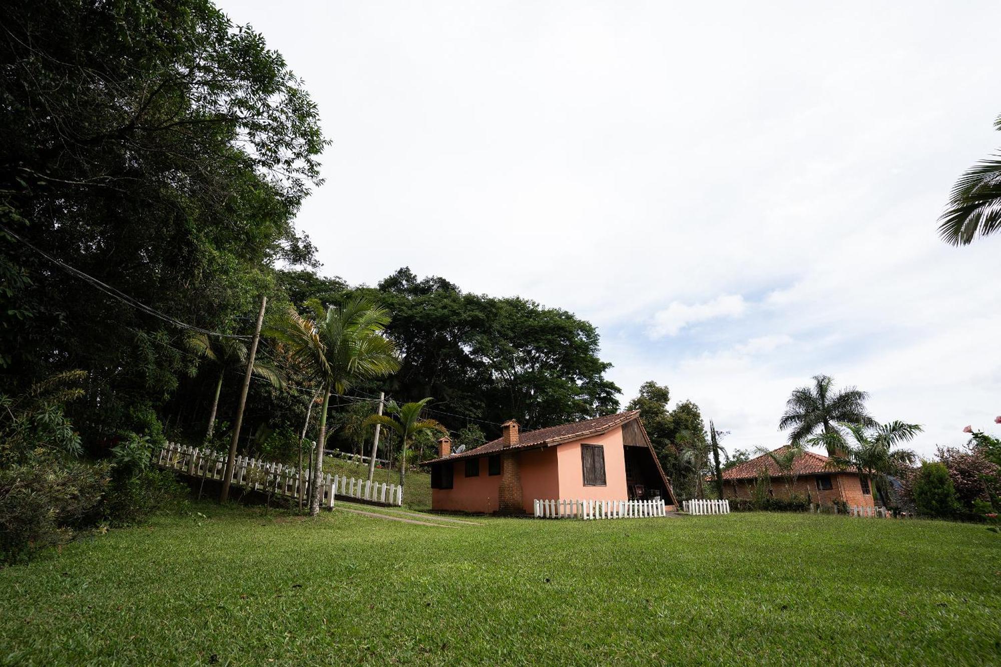 Hotel Alpha Ville Chales Conceição da Ibitipoca Eksteriør billede