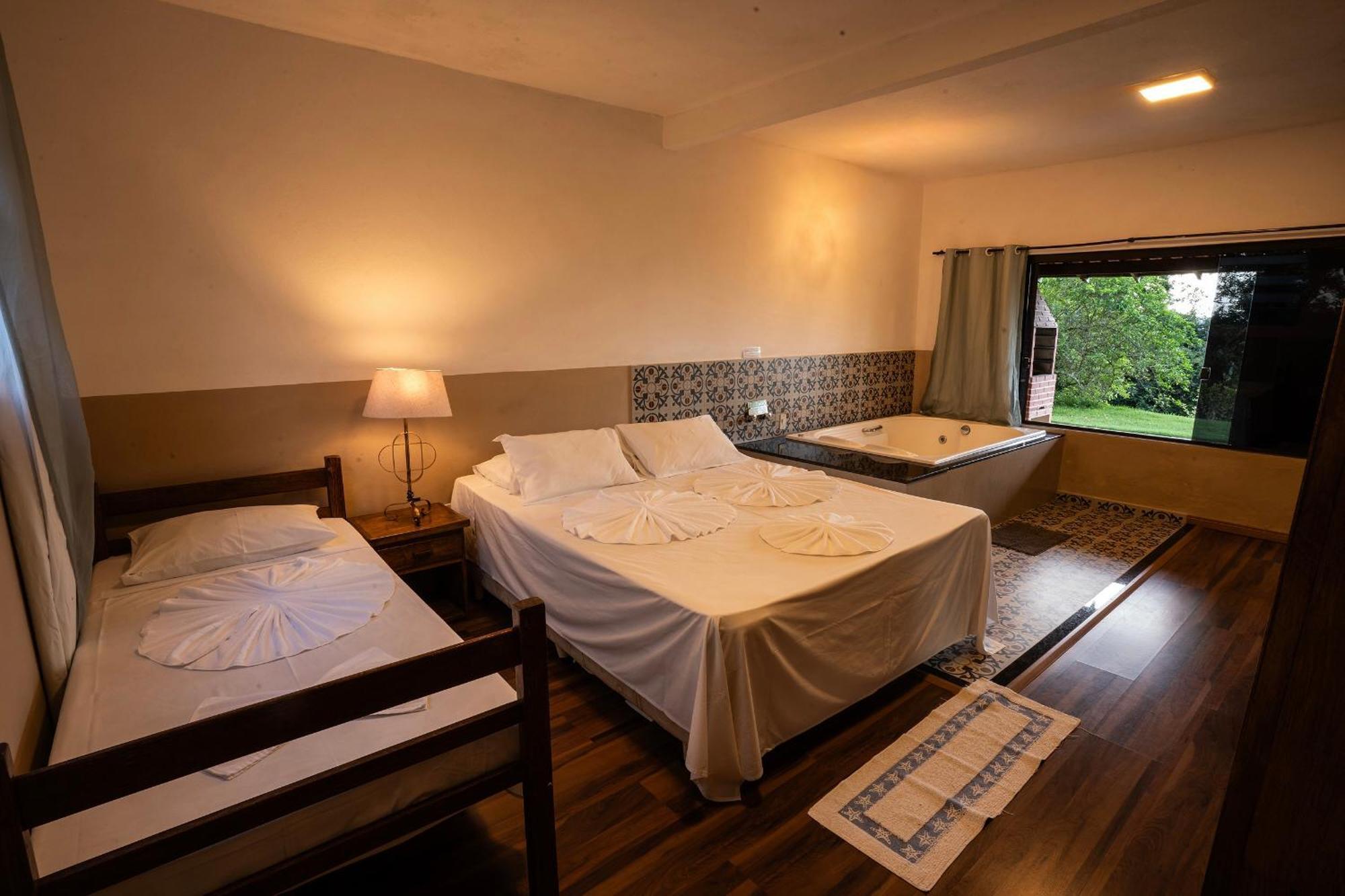 Hotel Alpha Ville Chales Conceição da Ibitipoca Eksteriør billede